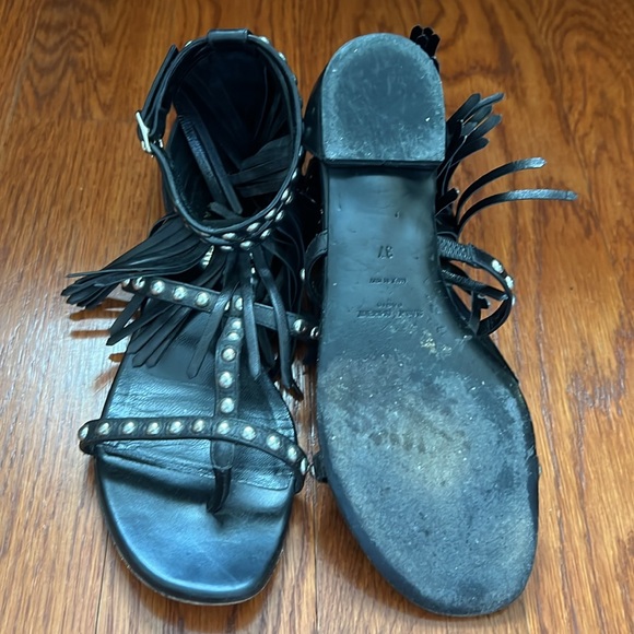 YSL Fringe Leather Sandal - Picture 4 of 4